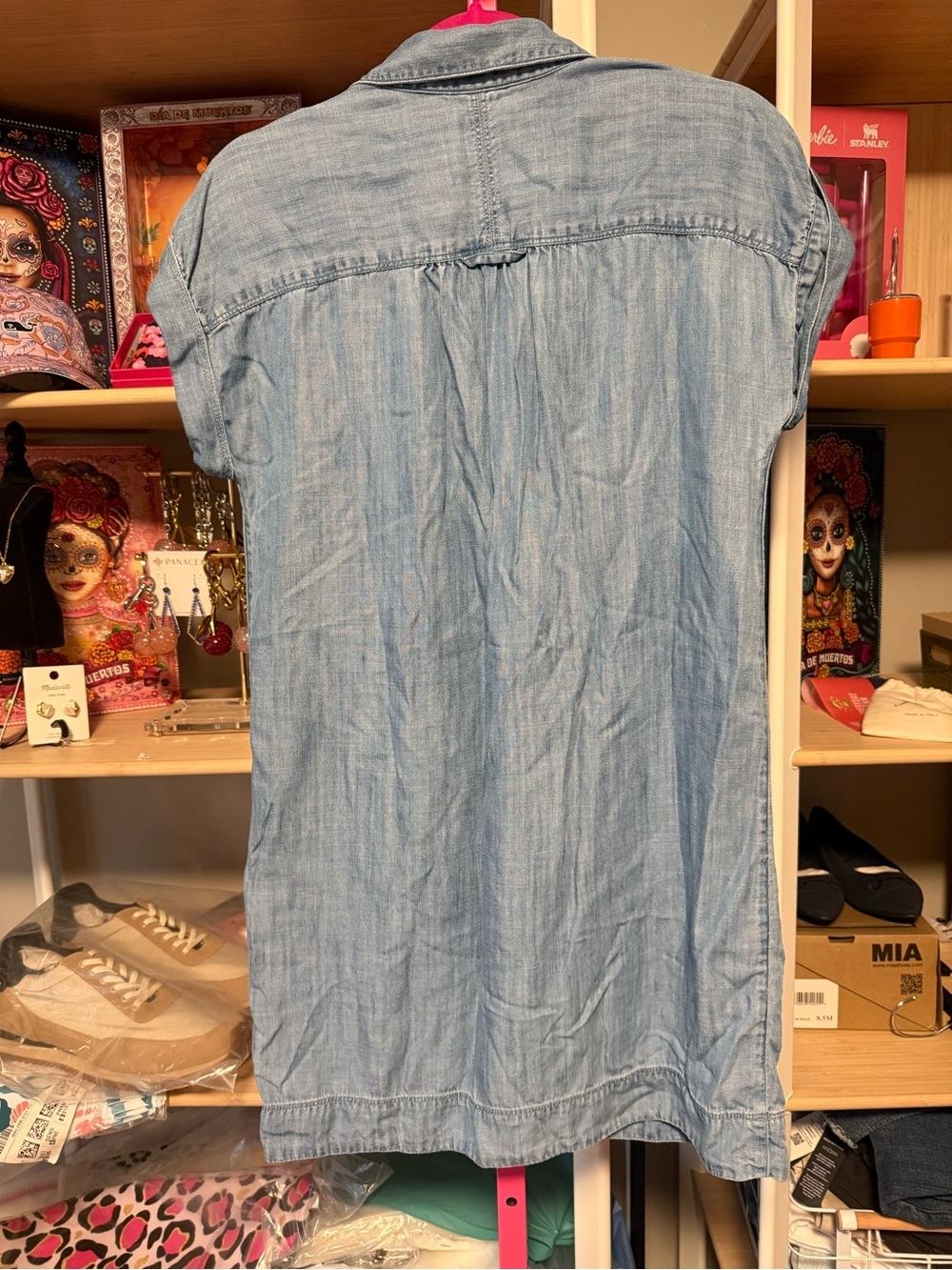 Vineyard Vines Chambray Shirt Dress - NWOT - Size Small - Picture 6 of 6